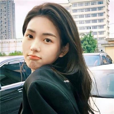 玛丽莲有深黑之眸